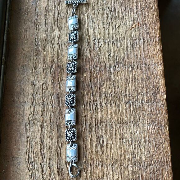 BRIGHTON vintage silver‎ scrolled square link toggle clasp bracelet - Picture 3 of 6